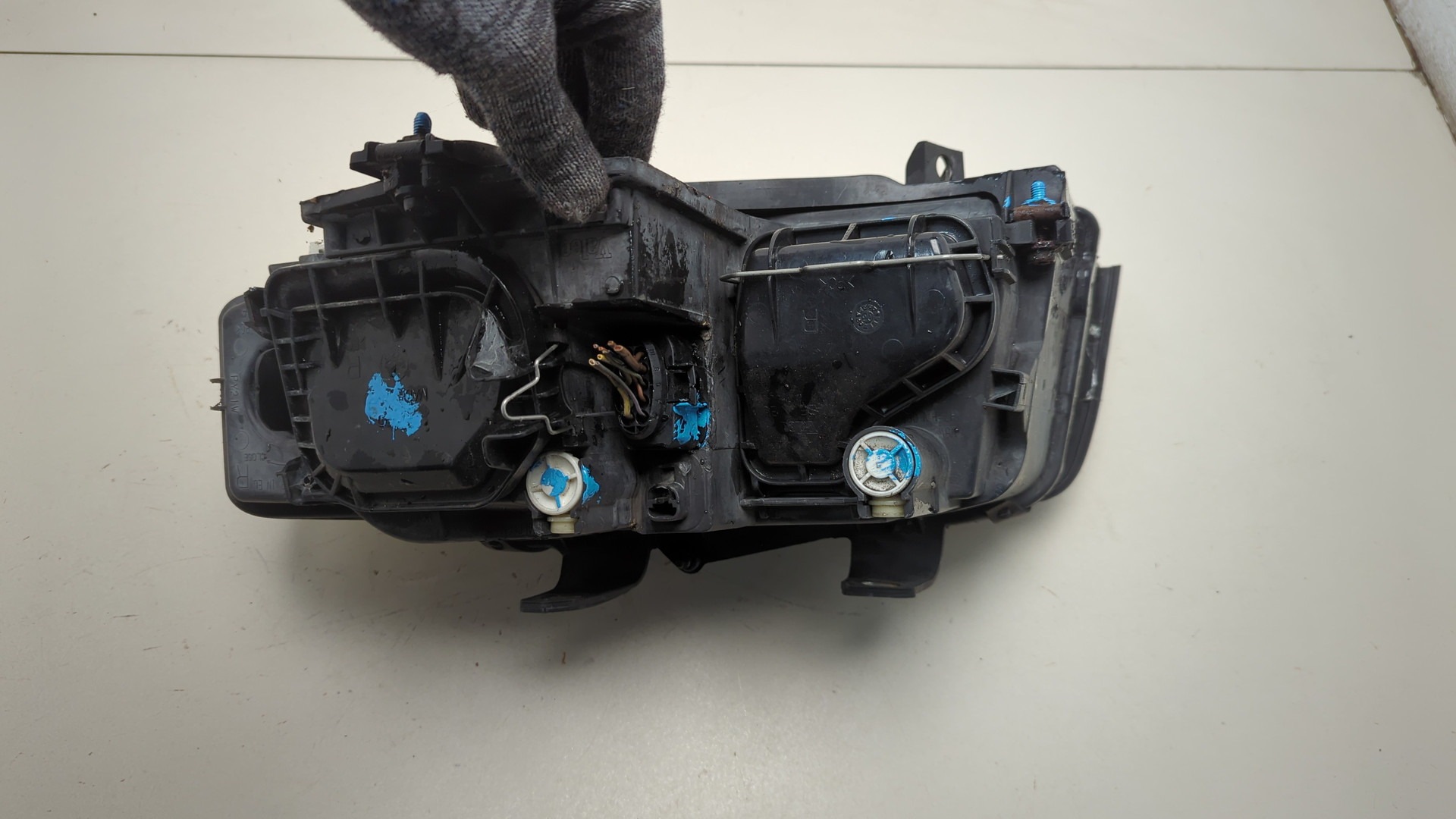 Фара правая