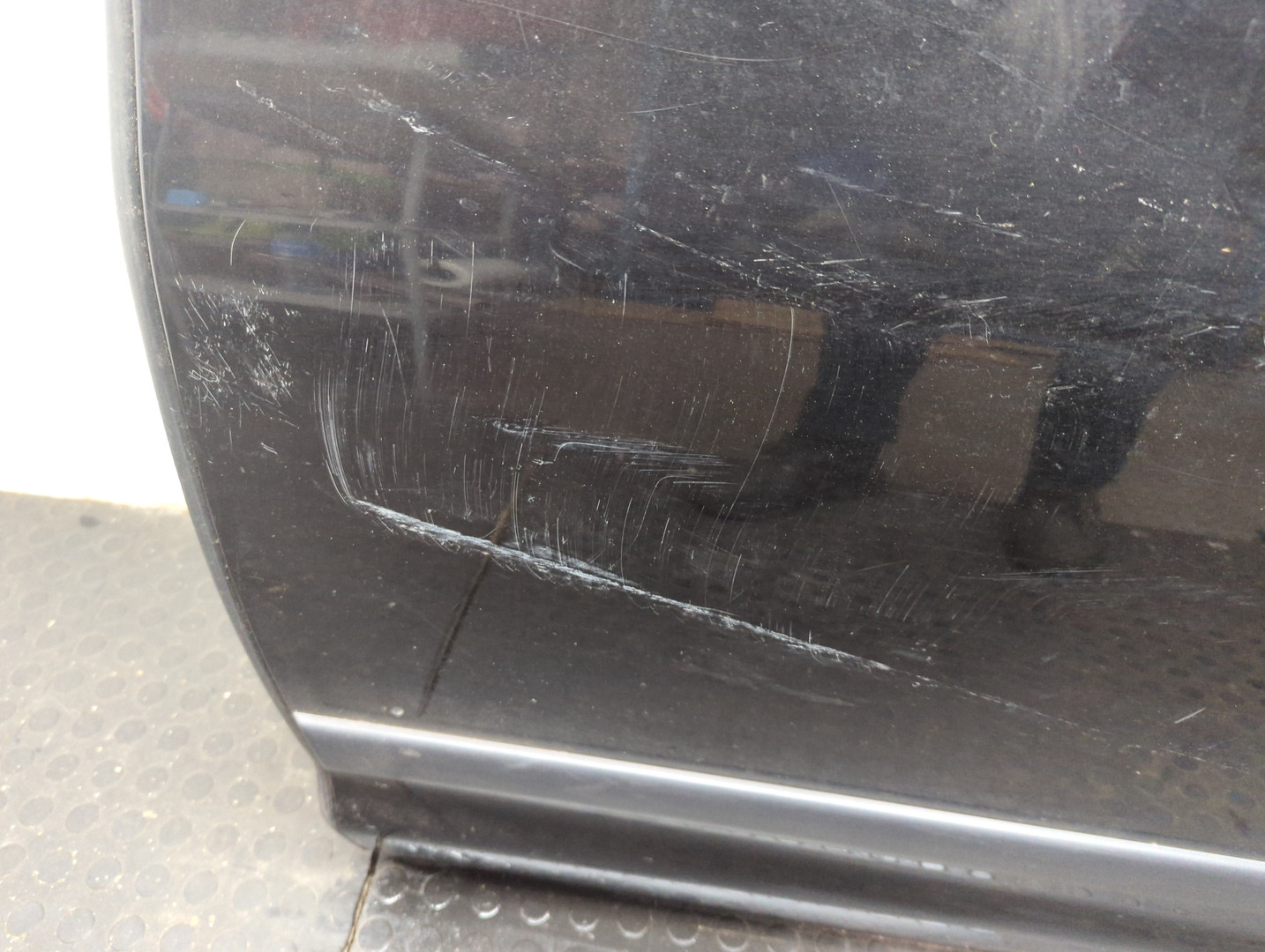 Дверь задняя левая