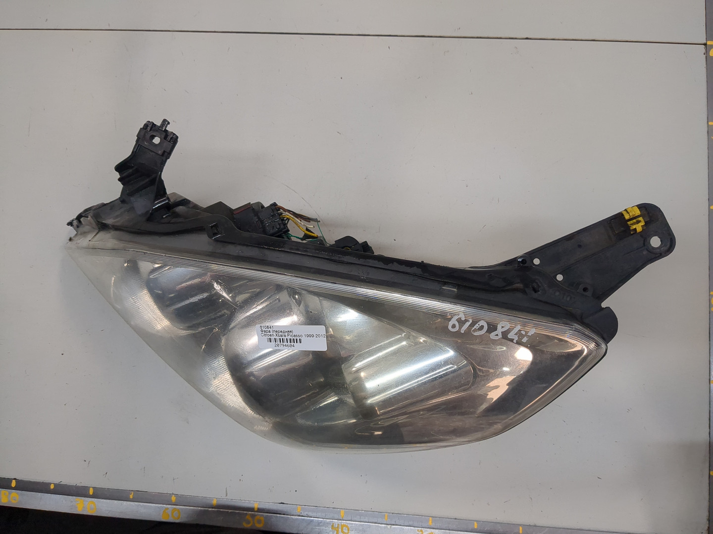 Фара левая