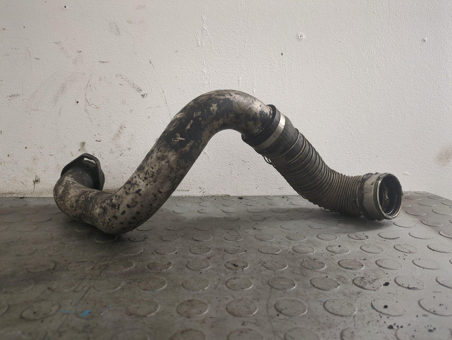 Патрубок интеркулера