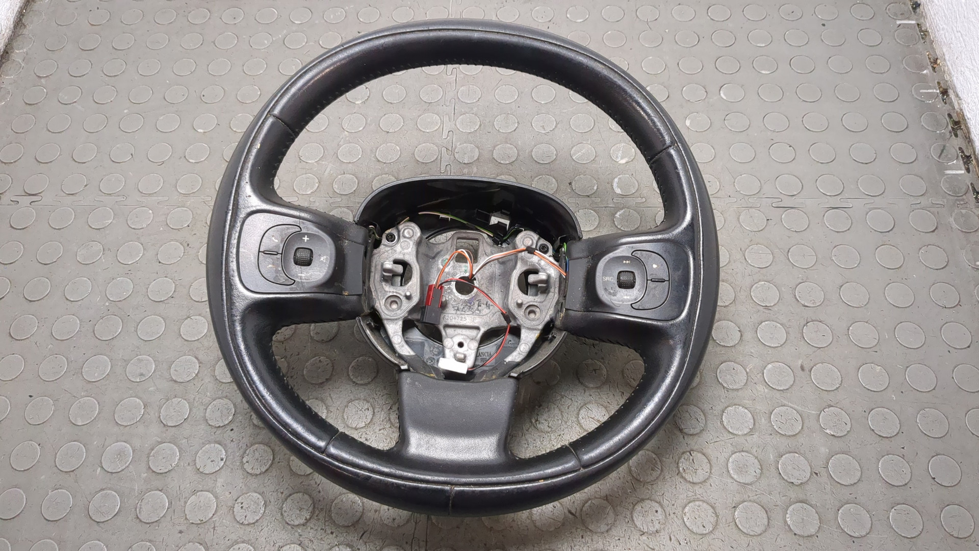 Рулевое колесо (руль)