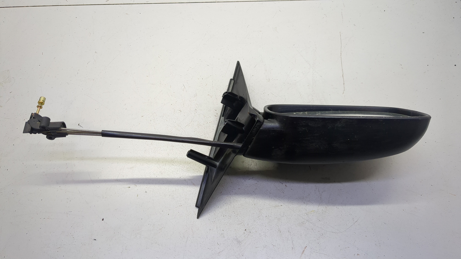 Зеркало правое электрическое