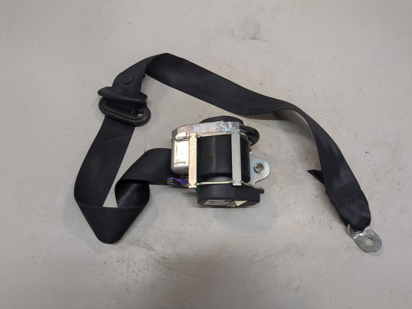 Ремень безопасности