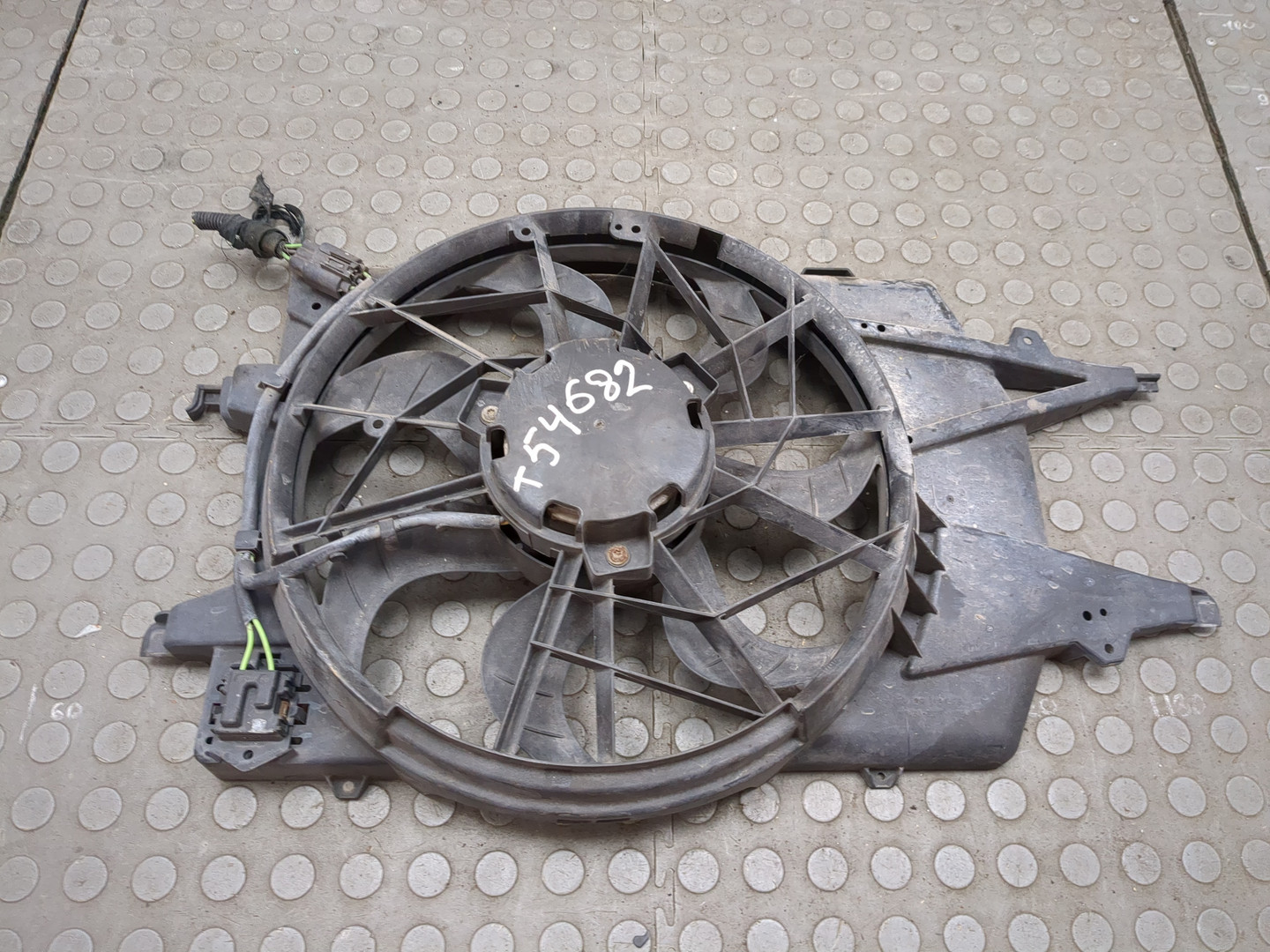 Вентилятор радиатора