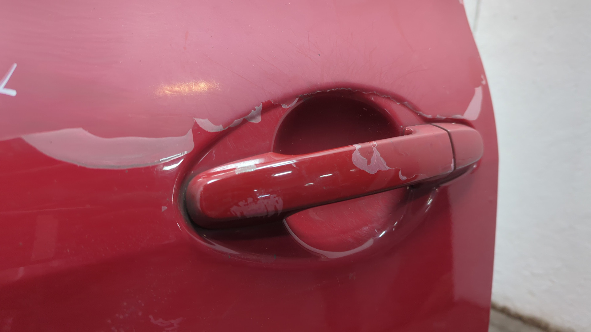 Дверь передняя левая