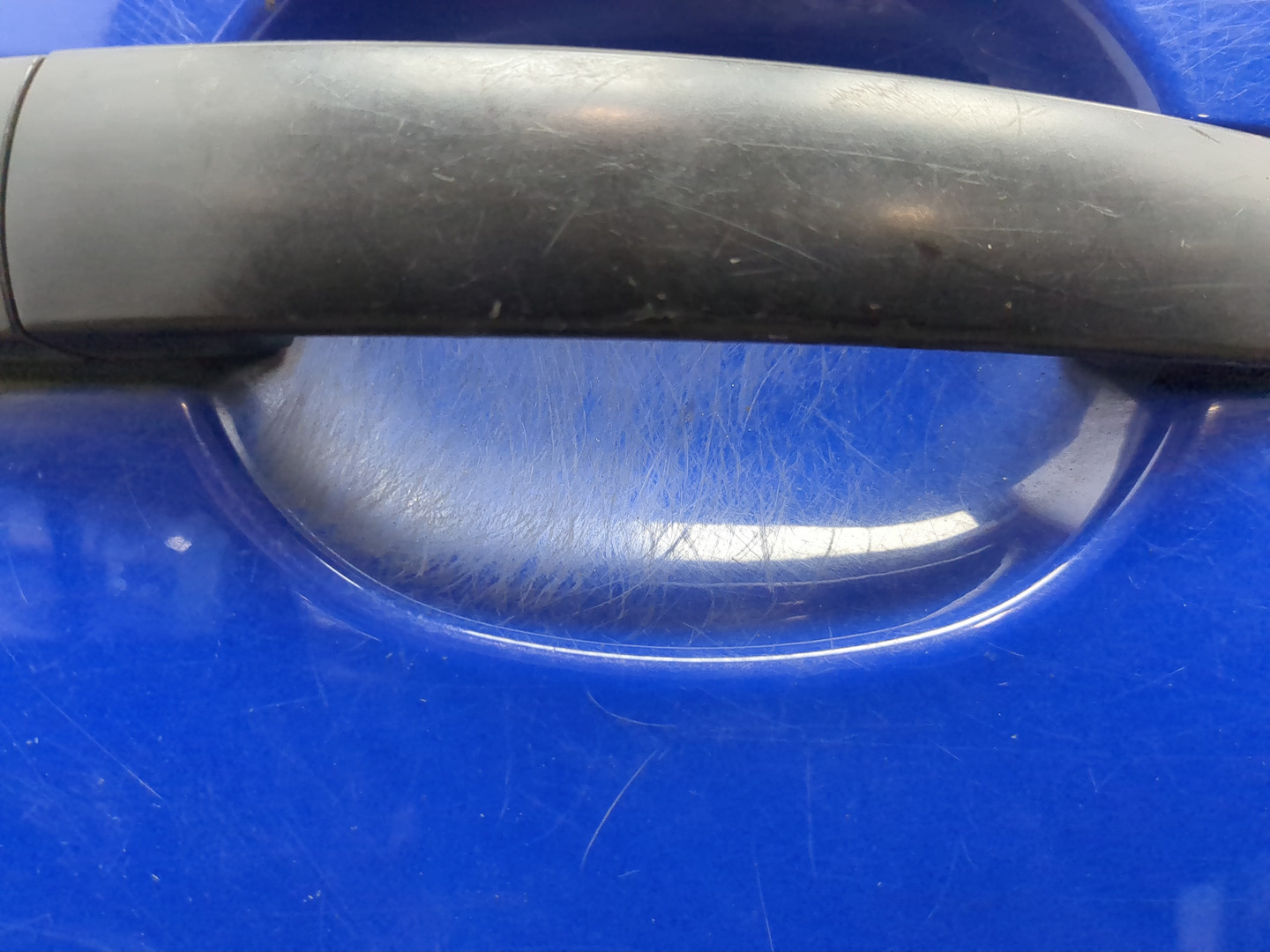 Дверь задняя правая