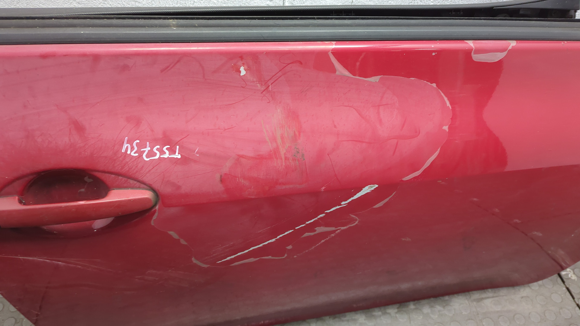 Дверь передняя правая