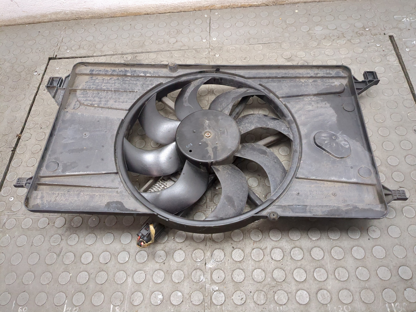 Вентилятор радиатора