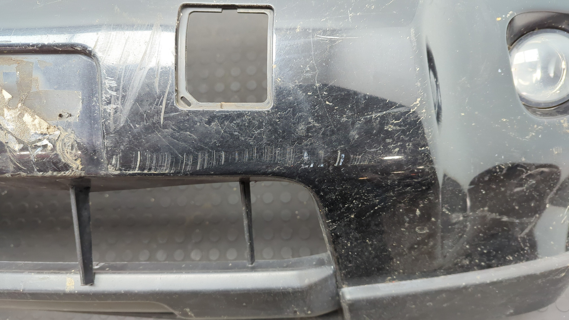 Бампер передний