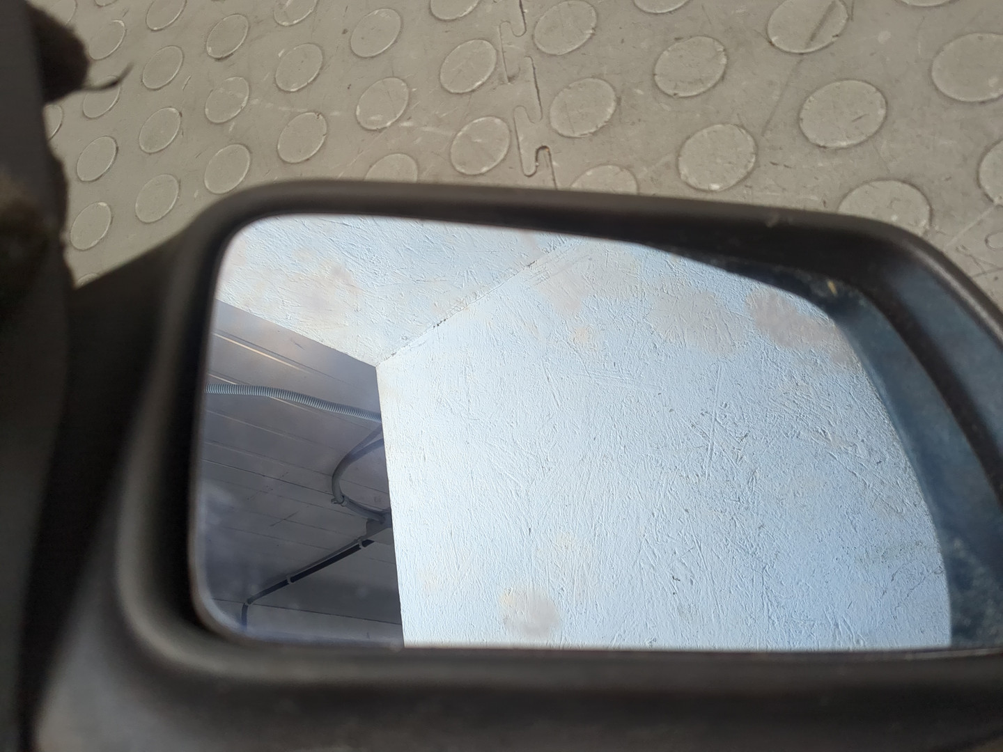 Зеркало правое электрическое