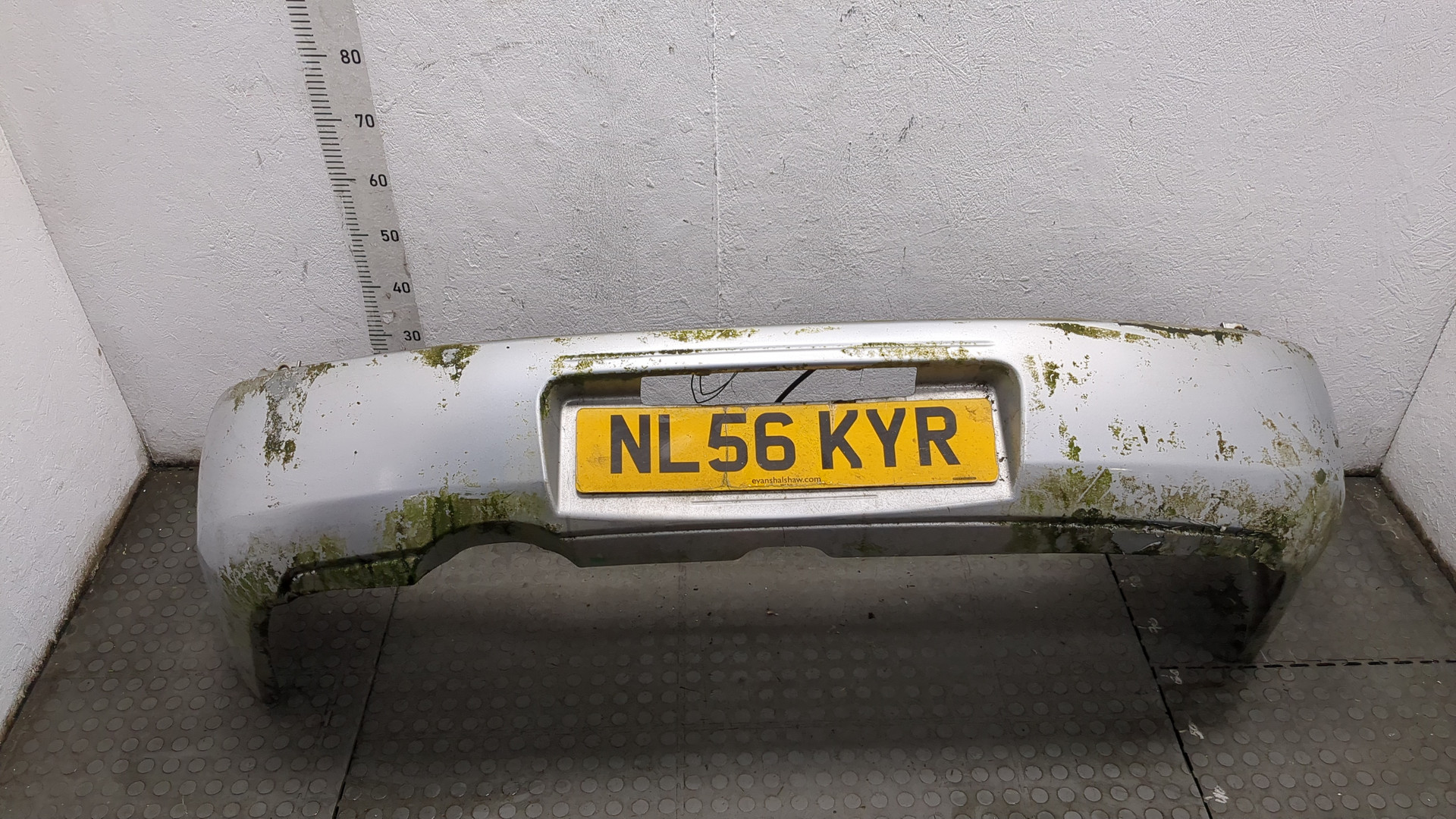 Бампер задний