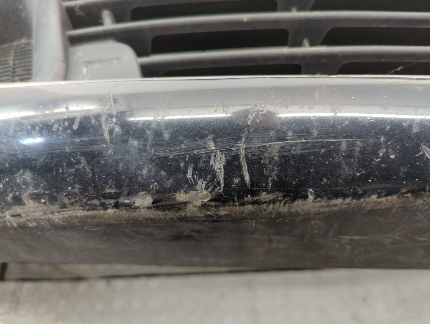 Бампер передний