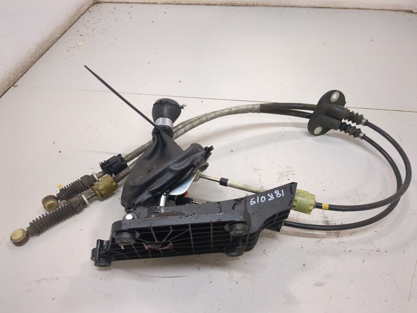 Кулиса МКПП / АКПП