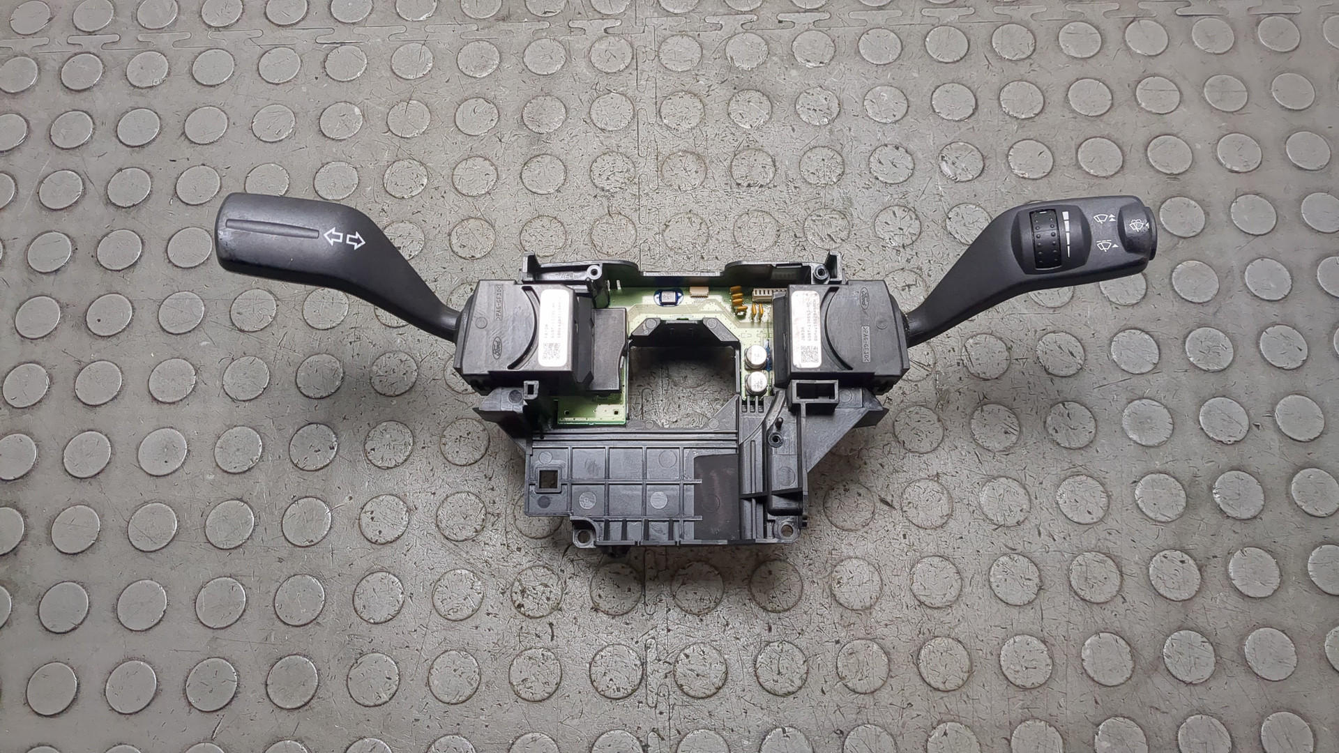 Переключатель подрулевой