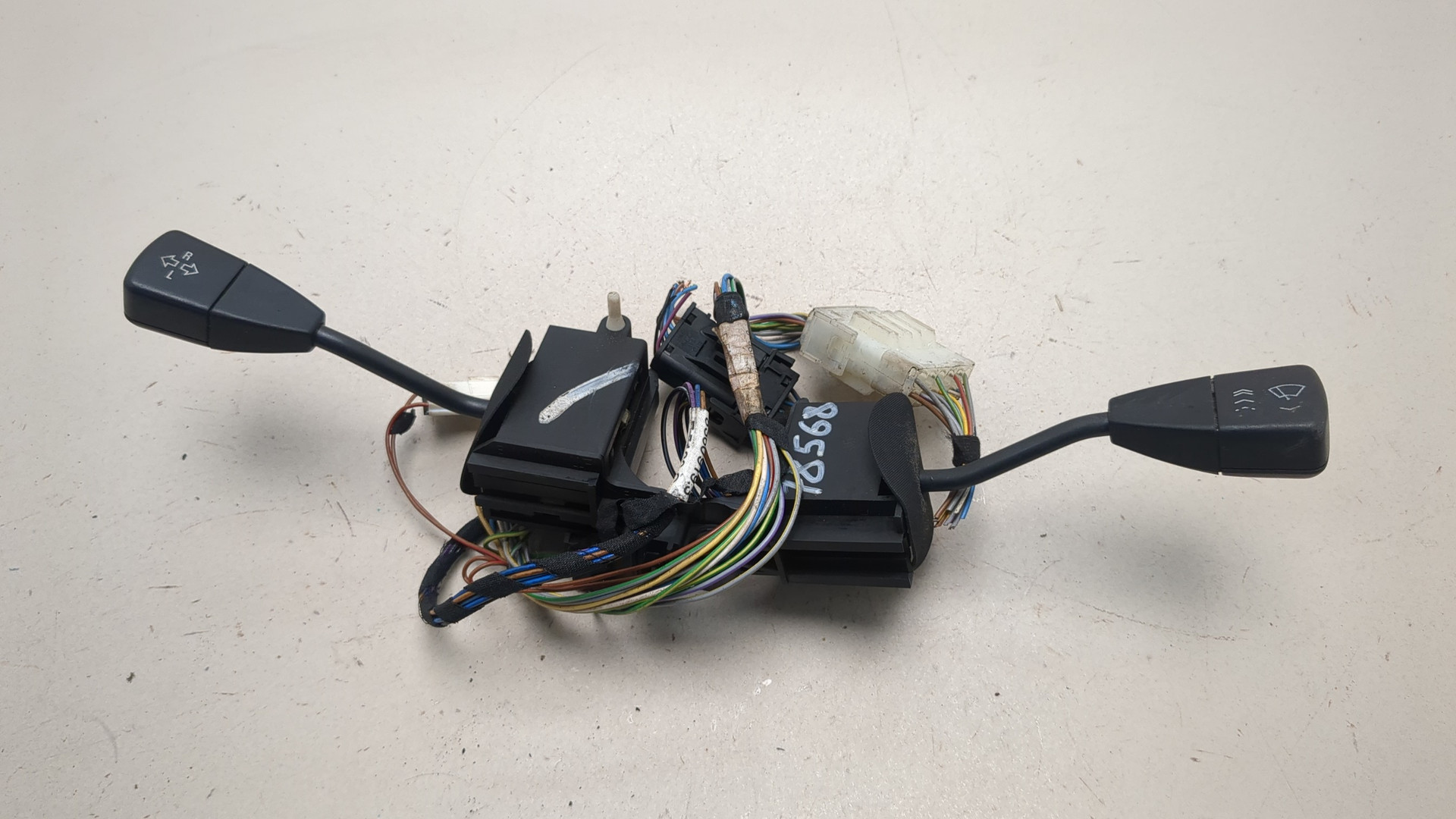 Переключатель подрулевой