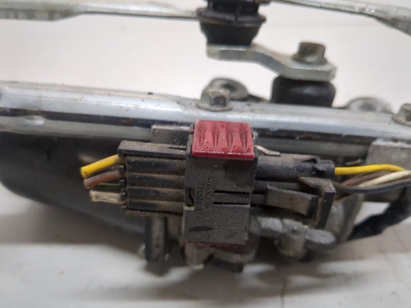 Трапеция стеклоочистителей