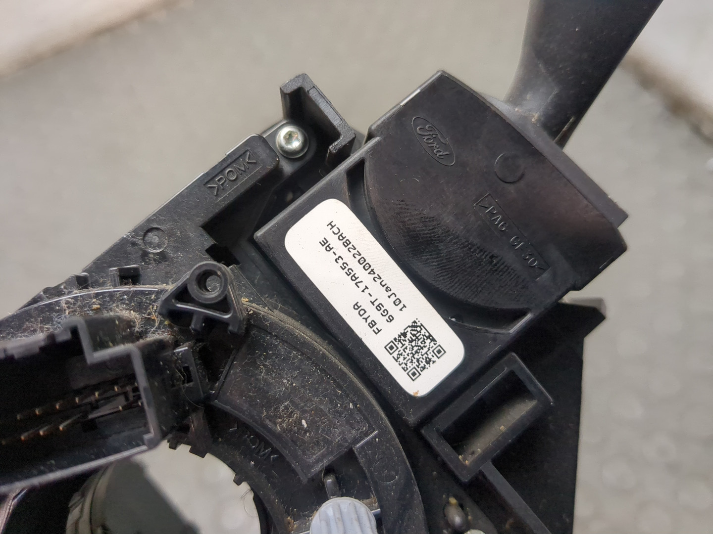 Переключатель подрулевой