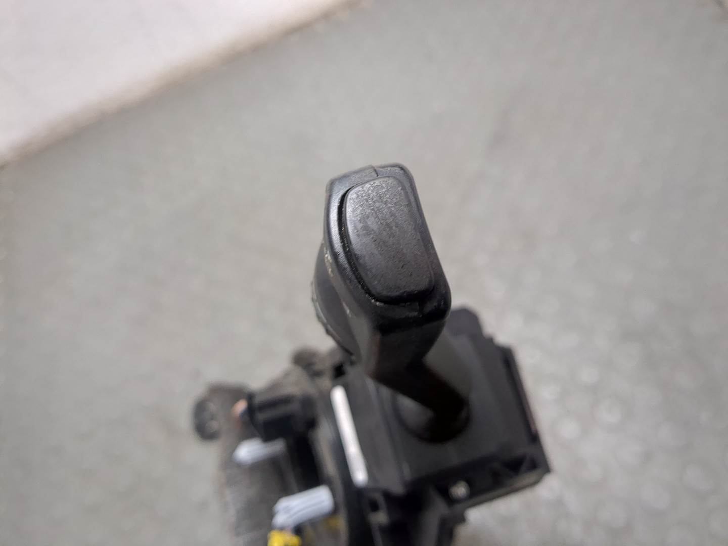 Переключатель подрулевой