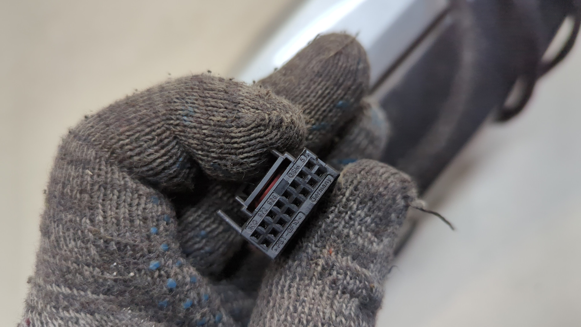 Зеркало правое электрическое