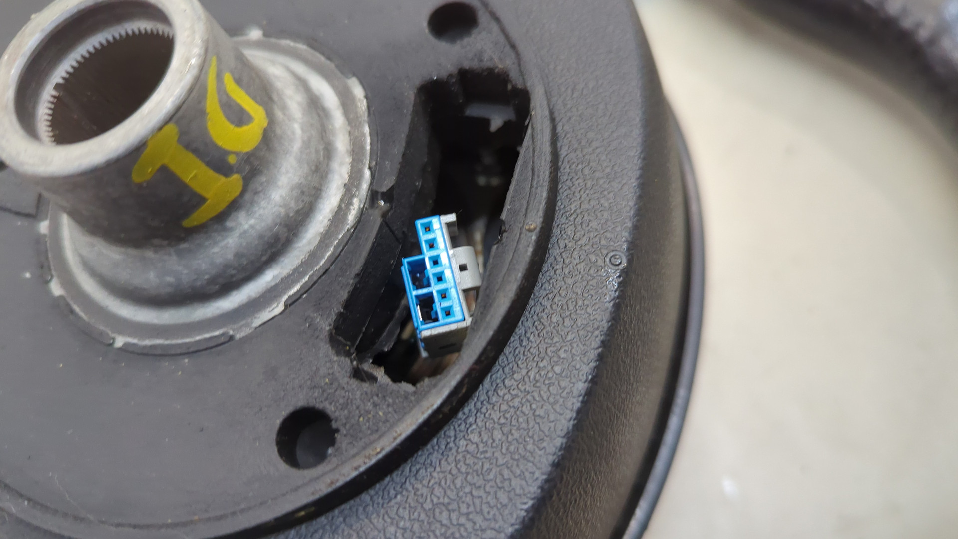 Рулевое колесо (руль)