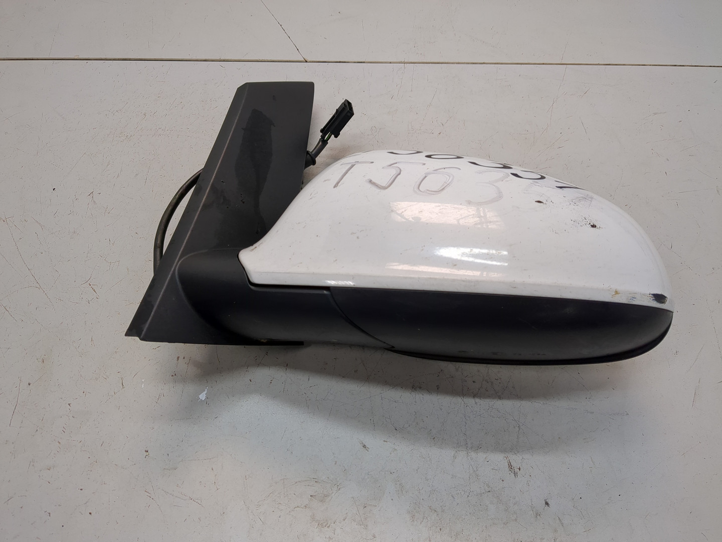 Зеркало левое электрическое