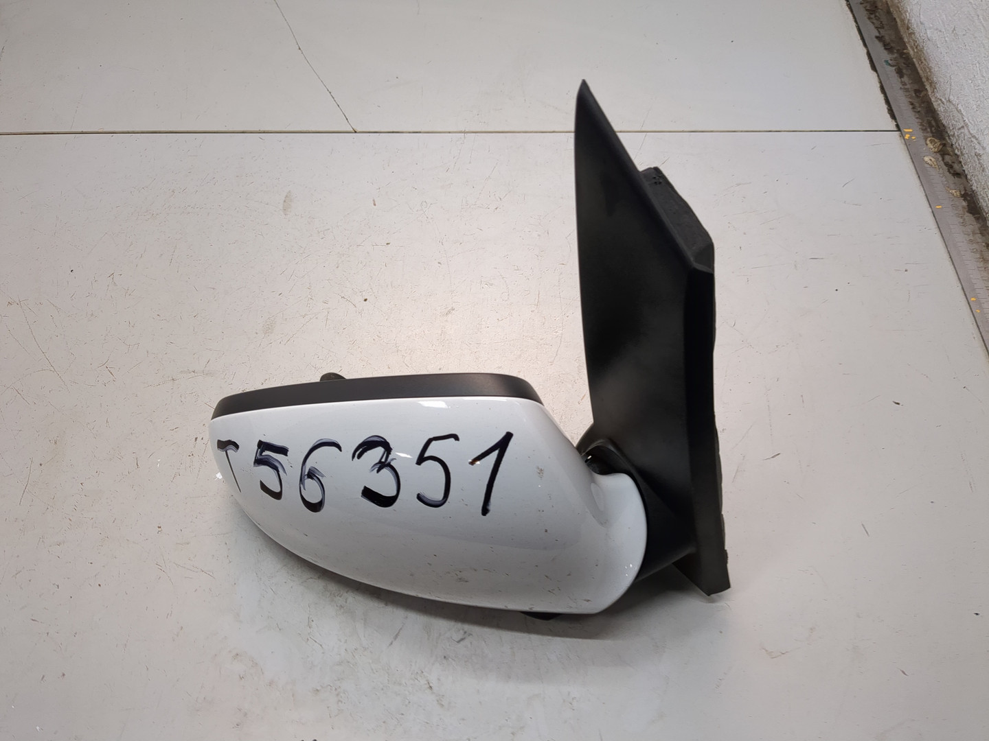 Зеркало правое электрическое