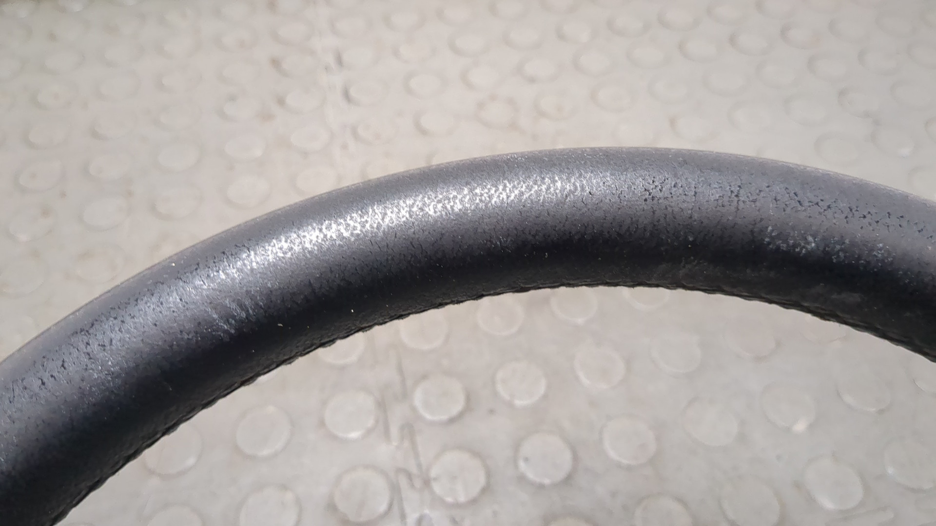 Рулевое колесо (руль)