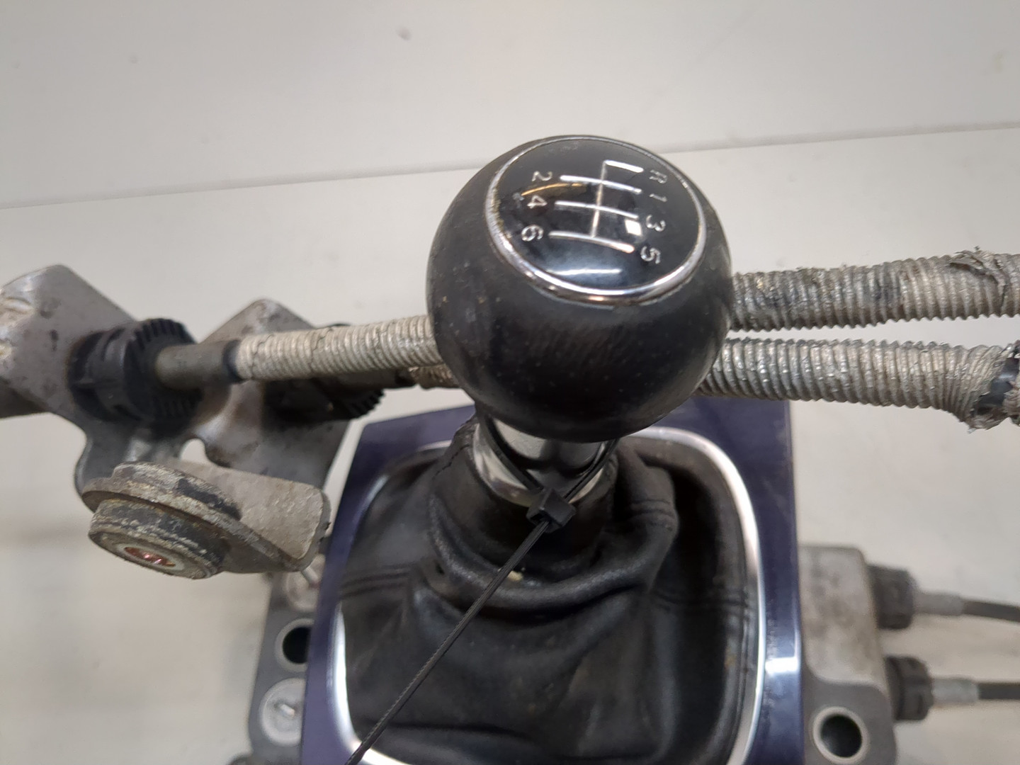 Кулиса МКПП / АКПП