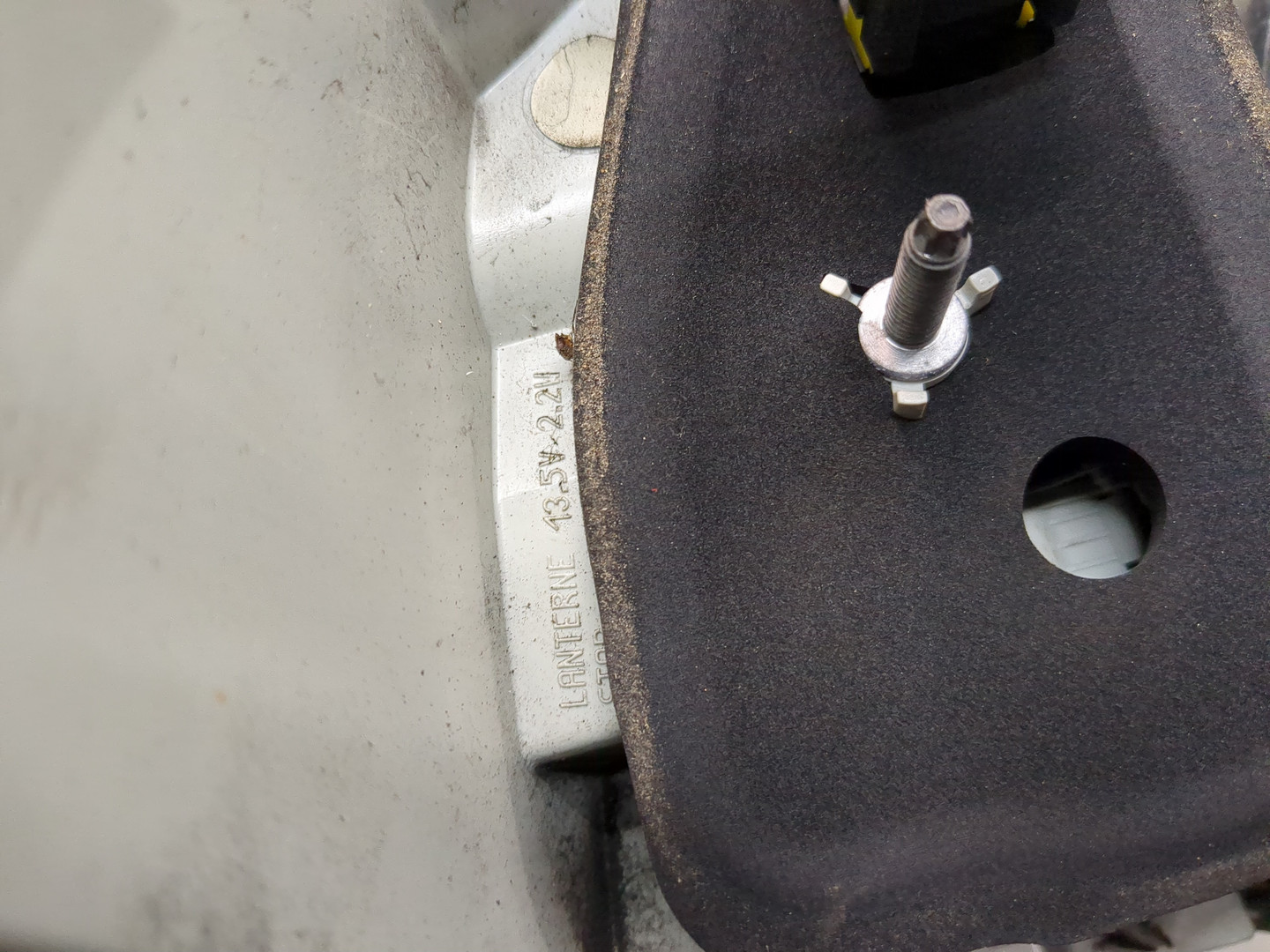 Фонарь задний правый