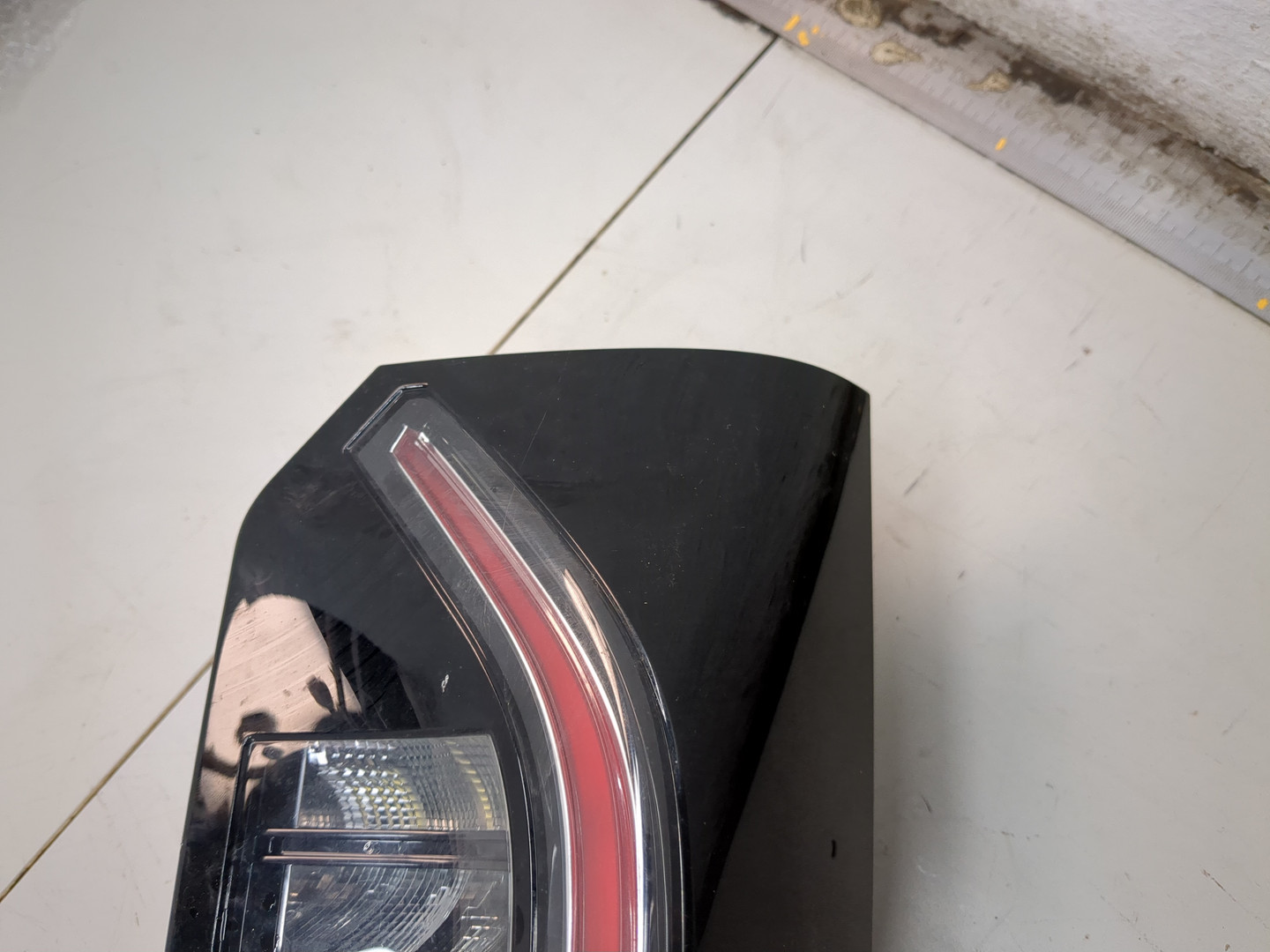 Фонарь задний левый