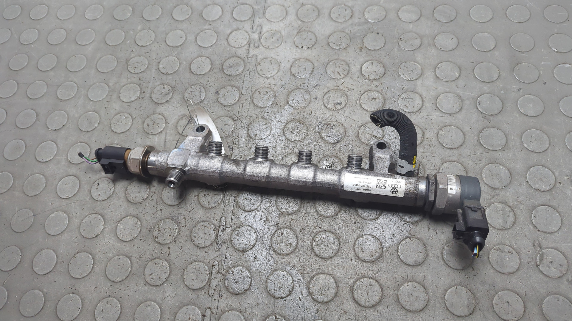 Рейка топливная (рампа)