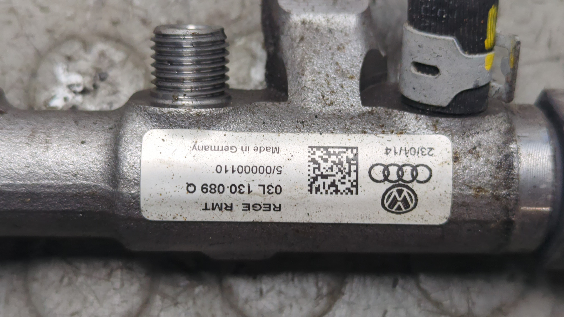 Рейка топливная (рампа)