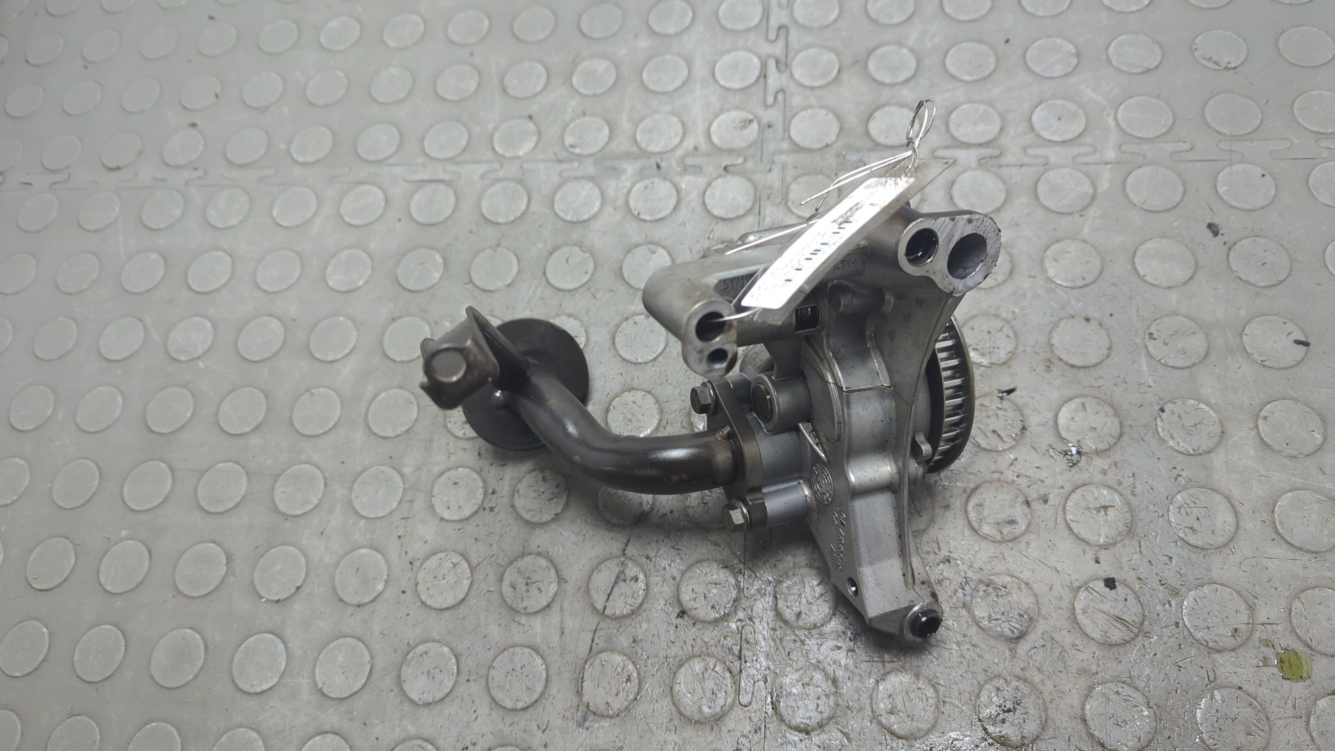 Насос масляный