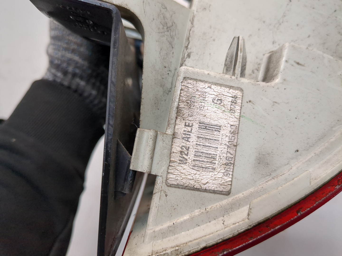 Фонарь задний левый