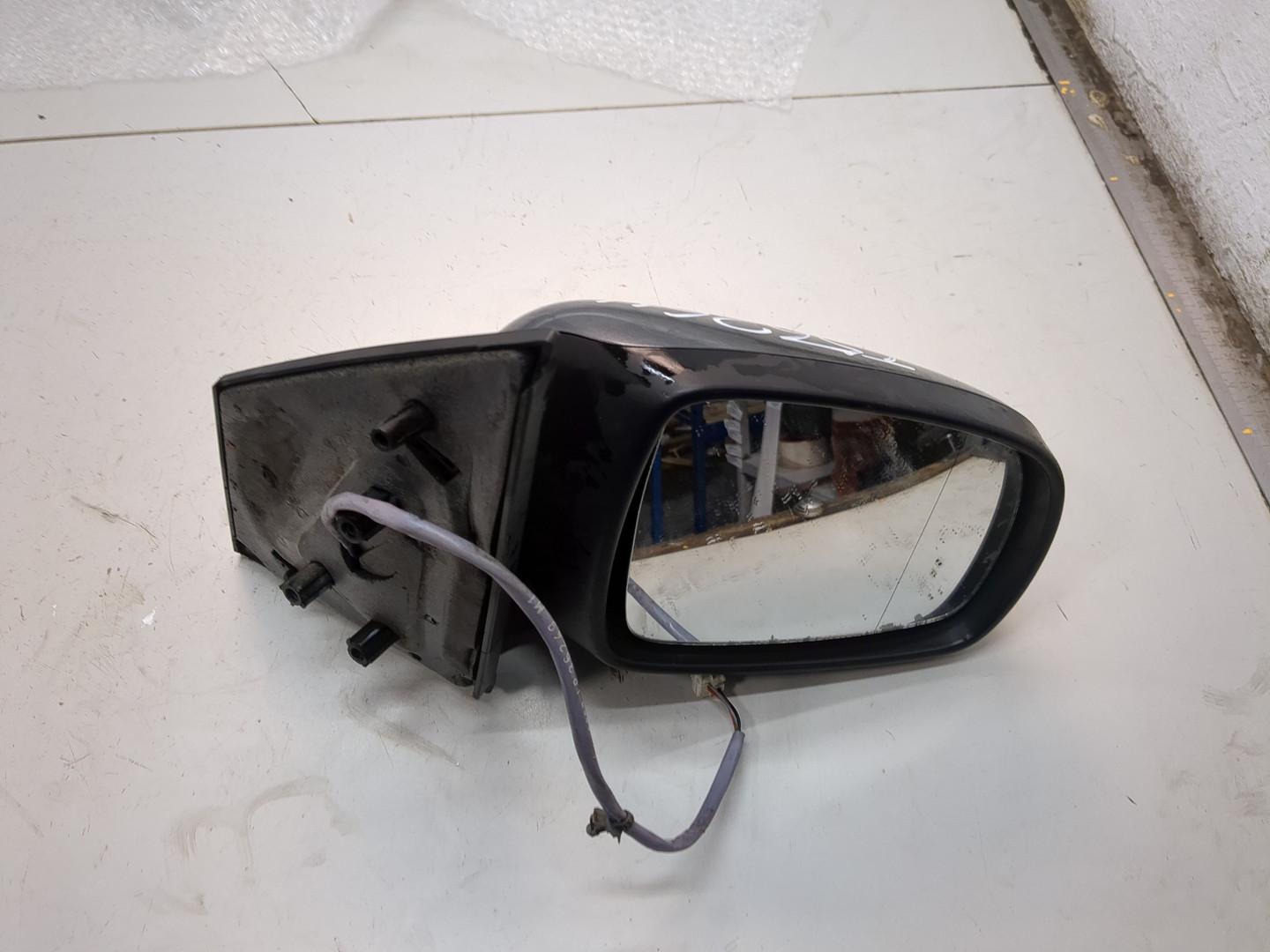 Зеркало правое электрическое