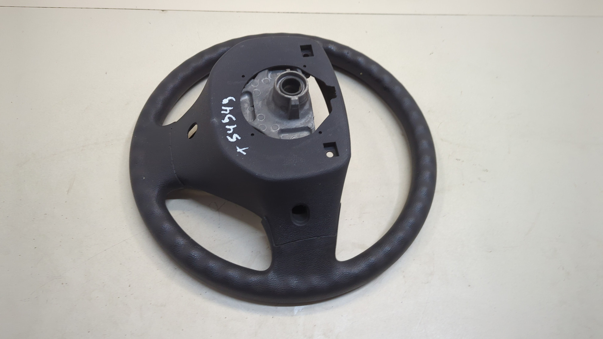 Рулевое колесо (руль)