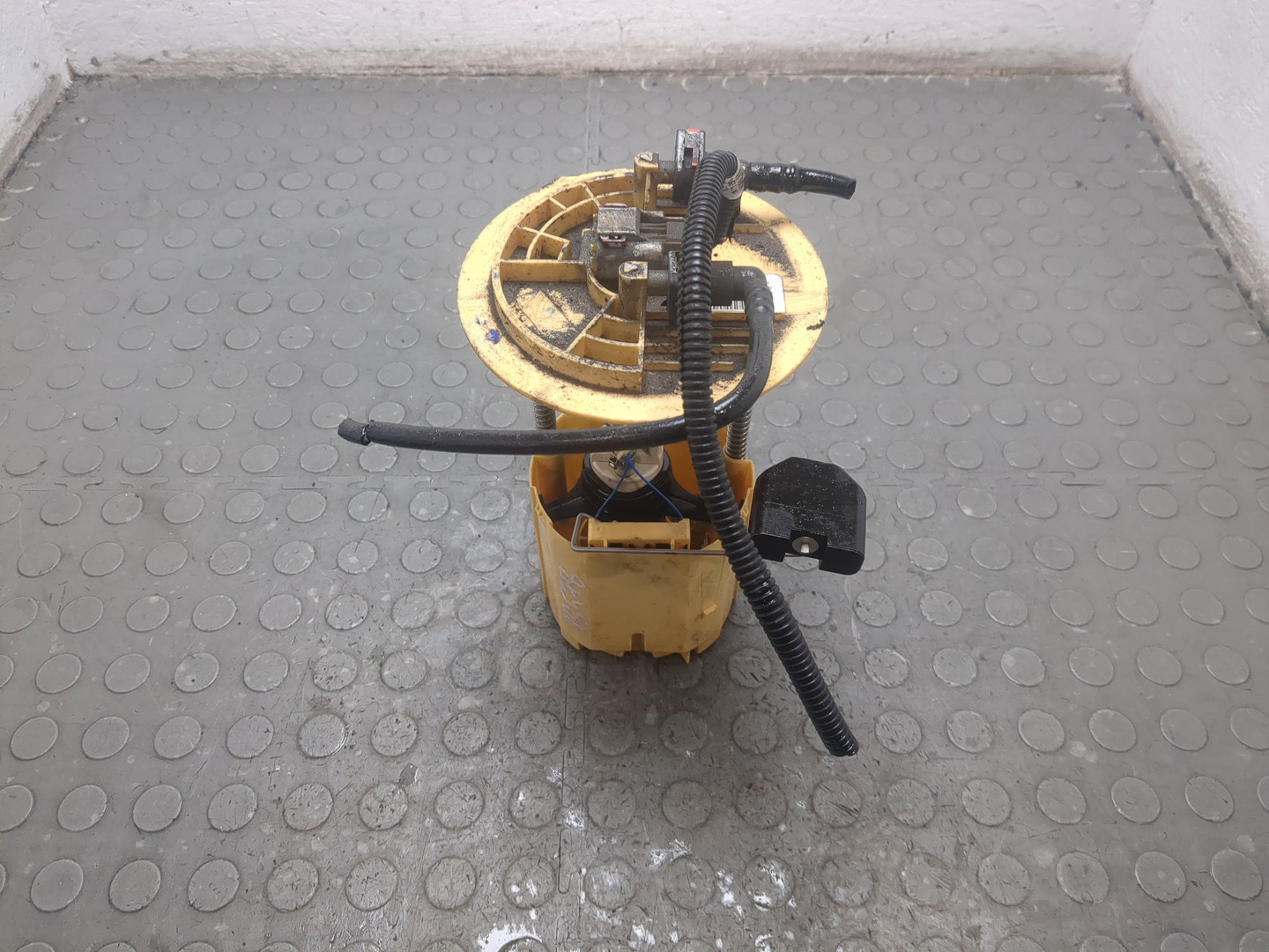 Насос топливный электрический