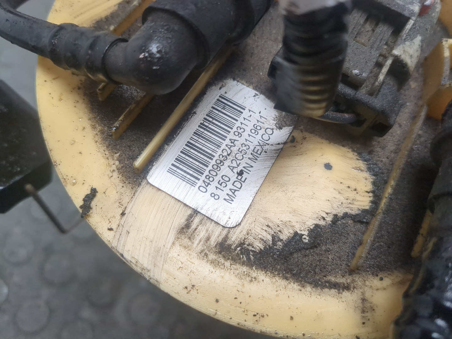 Насос топливный электрический