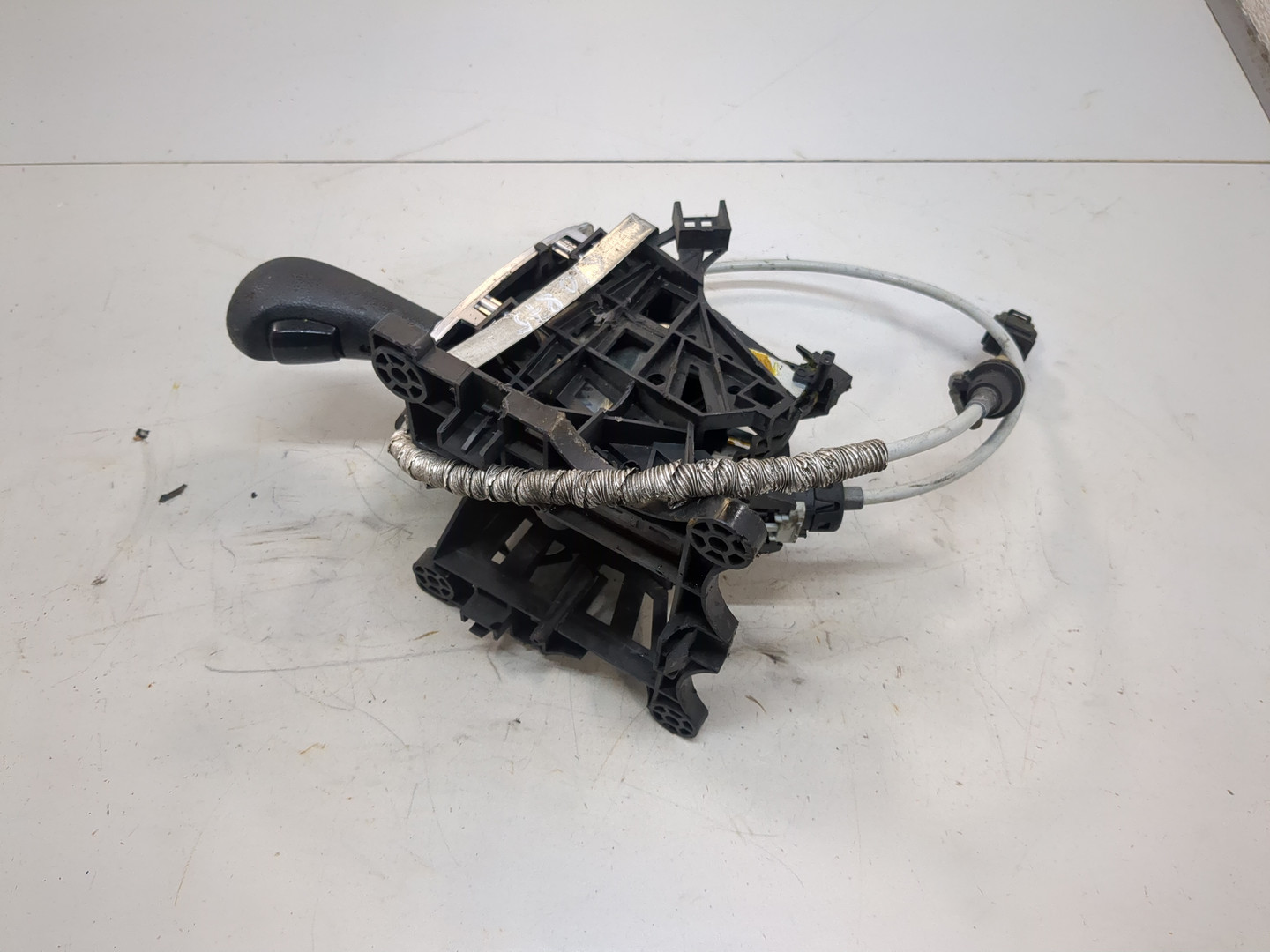 Кулиса МКПП / АКПП