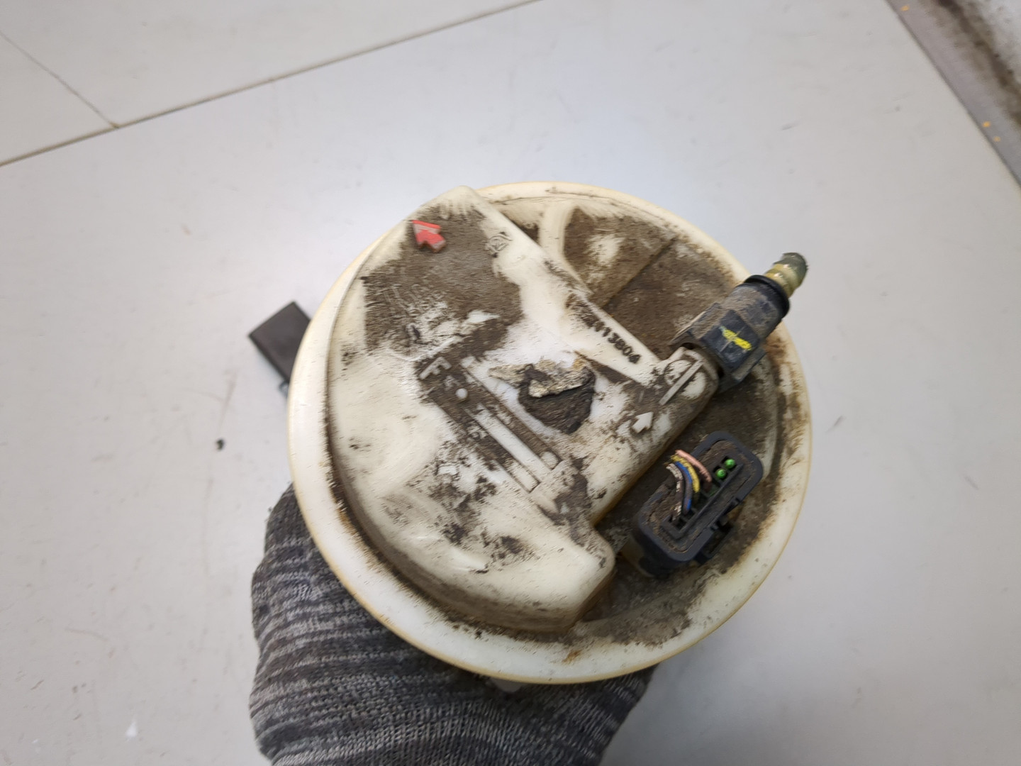 Насос топливный электрический