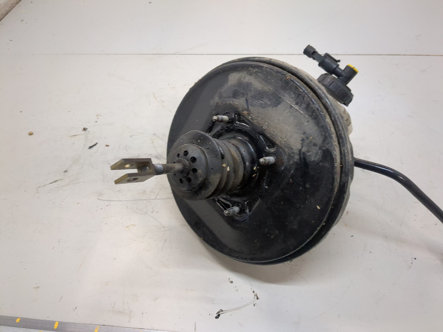 Цилиндр тормозной главный