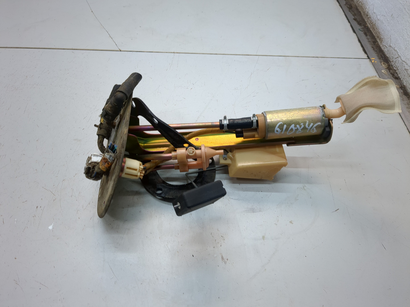 Насос топливный электрический