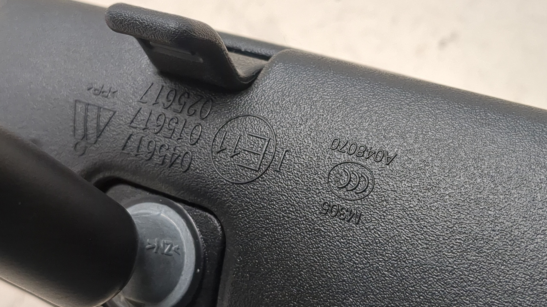 Зеркало заднего вида