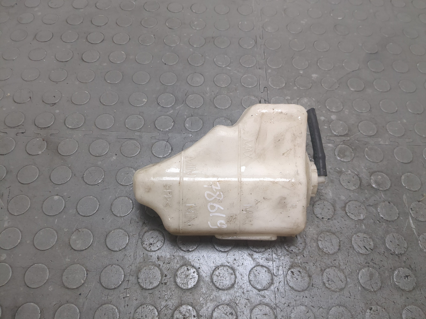 Бачок расширительный