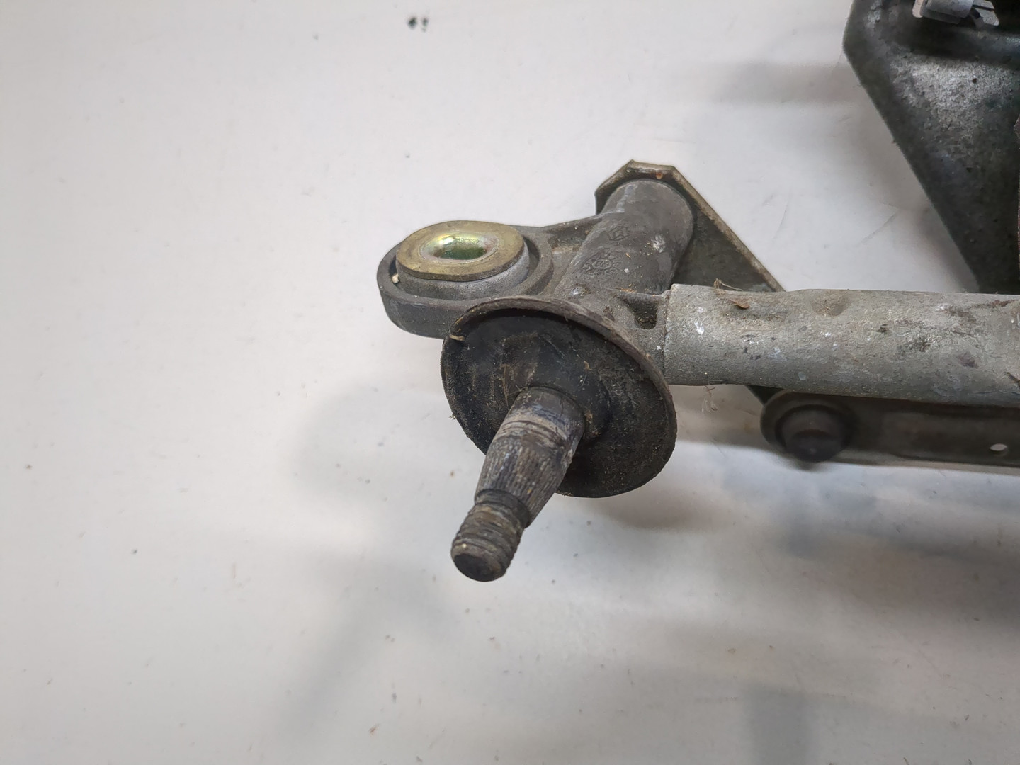 Трапеция стеклоочистителей