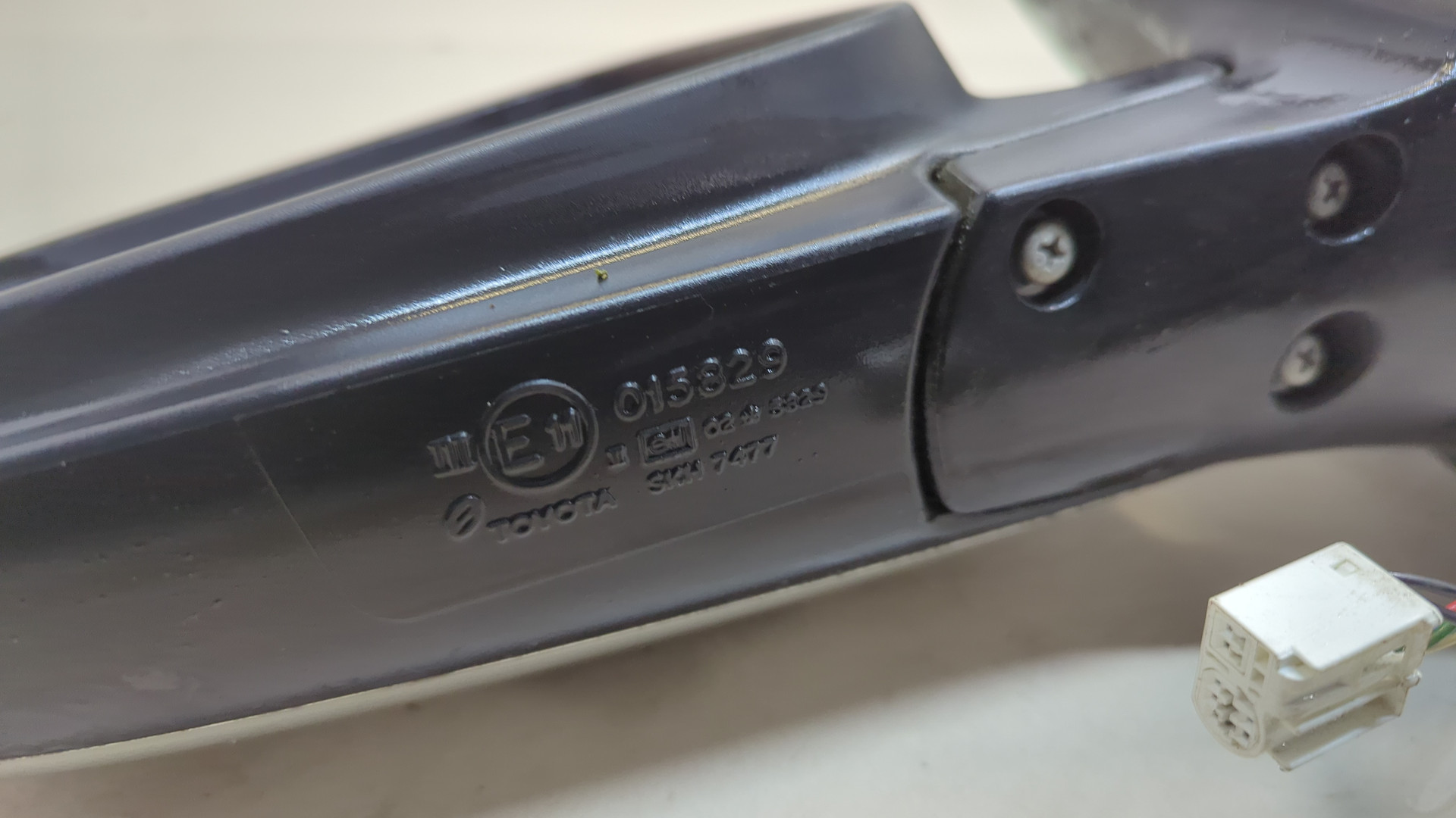 Зеркало левое электрическое