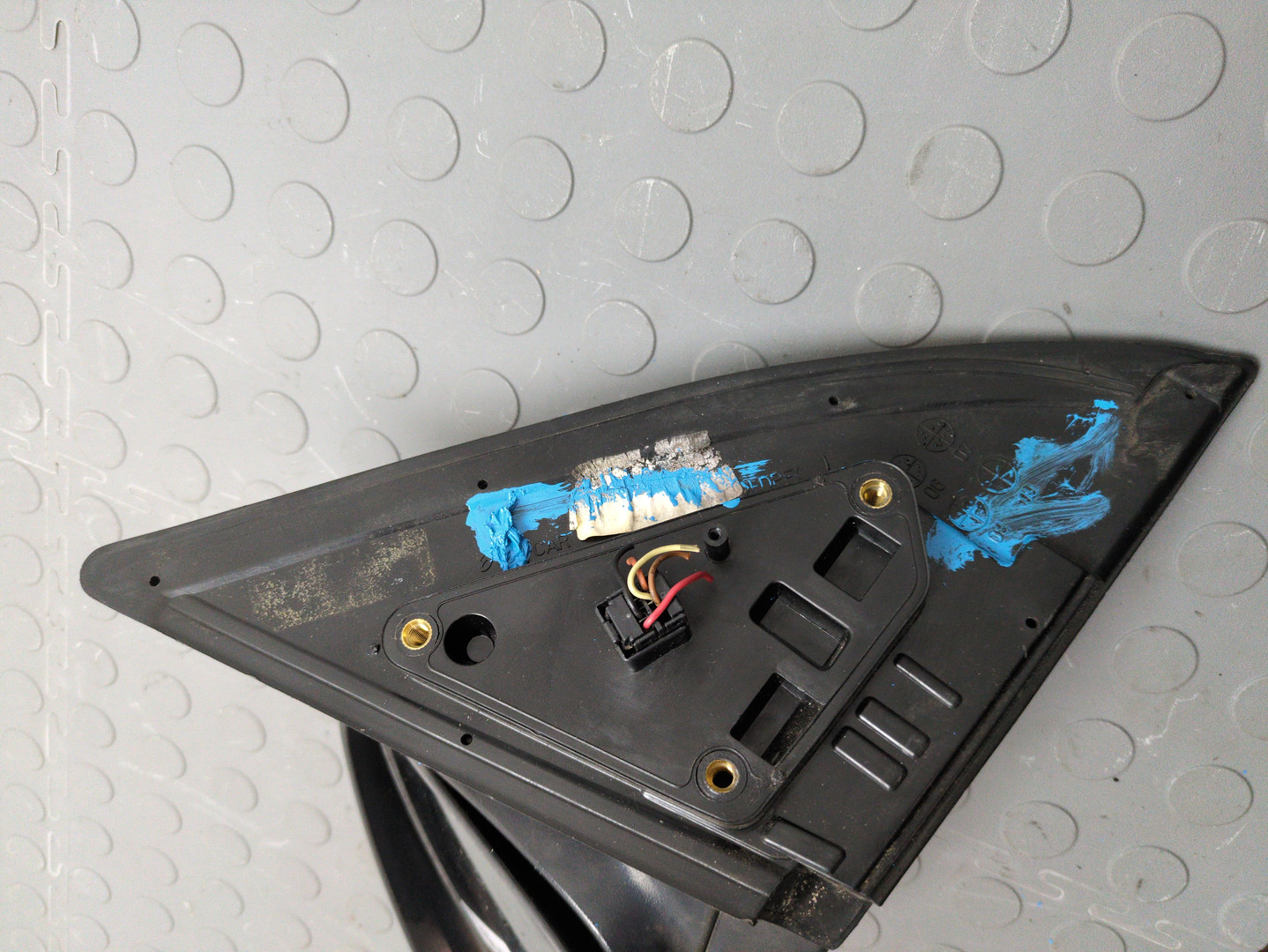 Зеркало левое электрическое