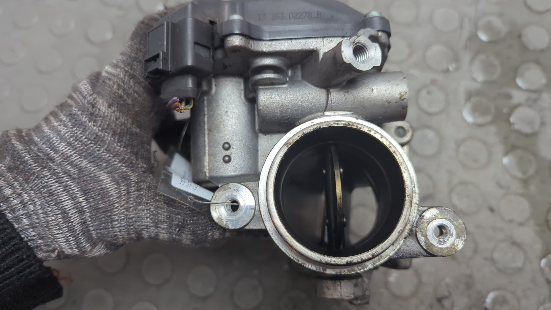 Заслонка дроссельная электрическая