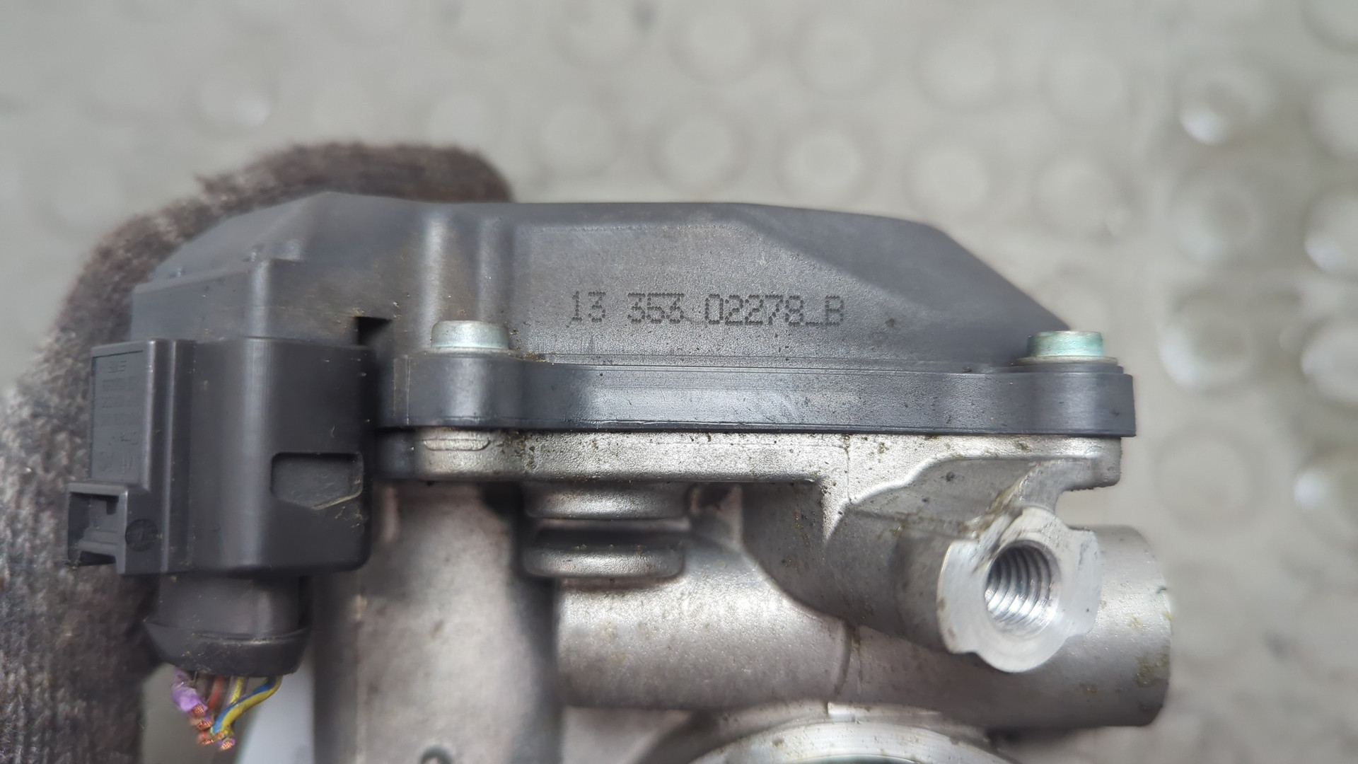 Заслонка дроссельная электрическая