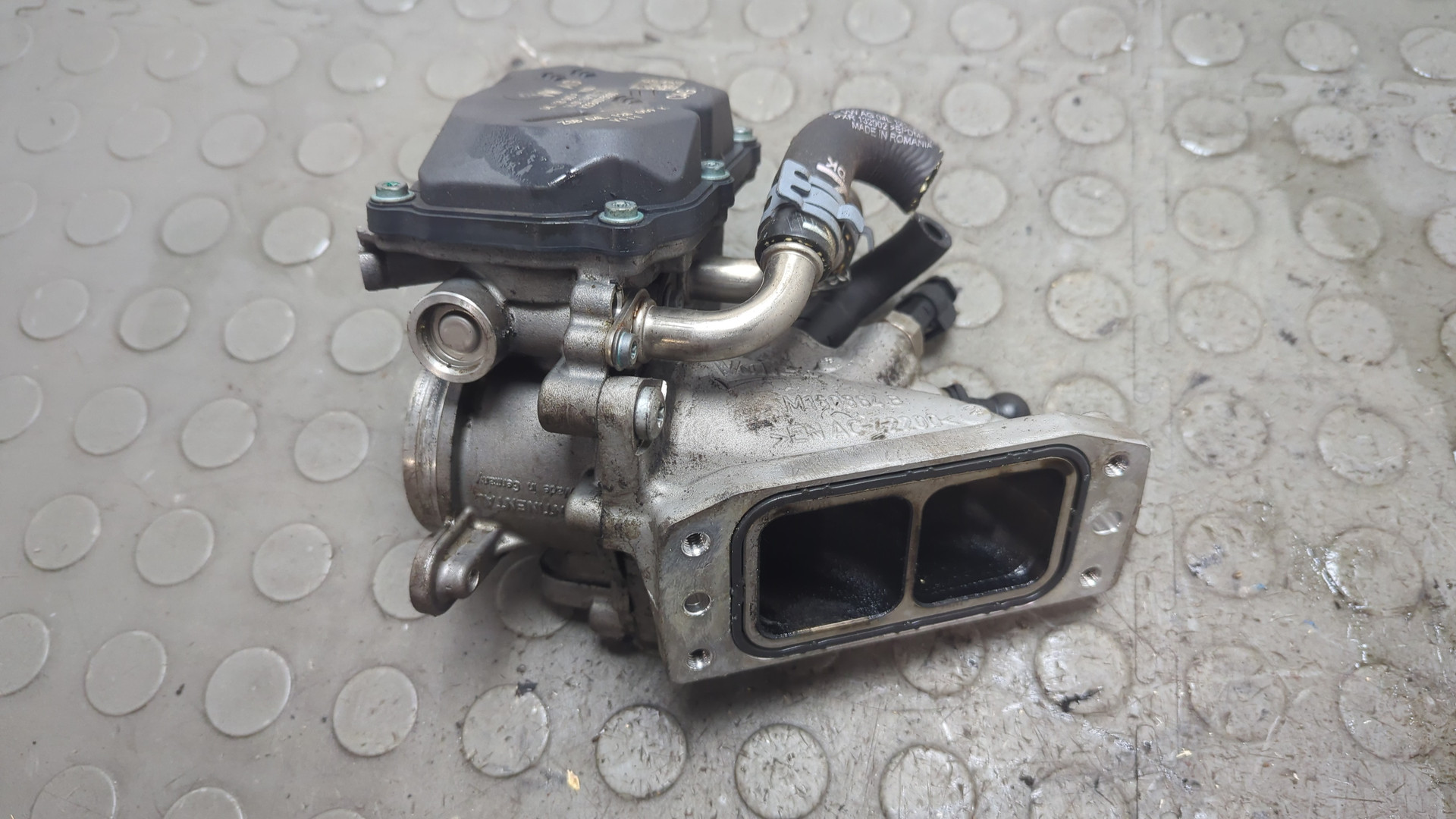 Заслонка дроссельная электрическая